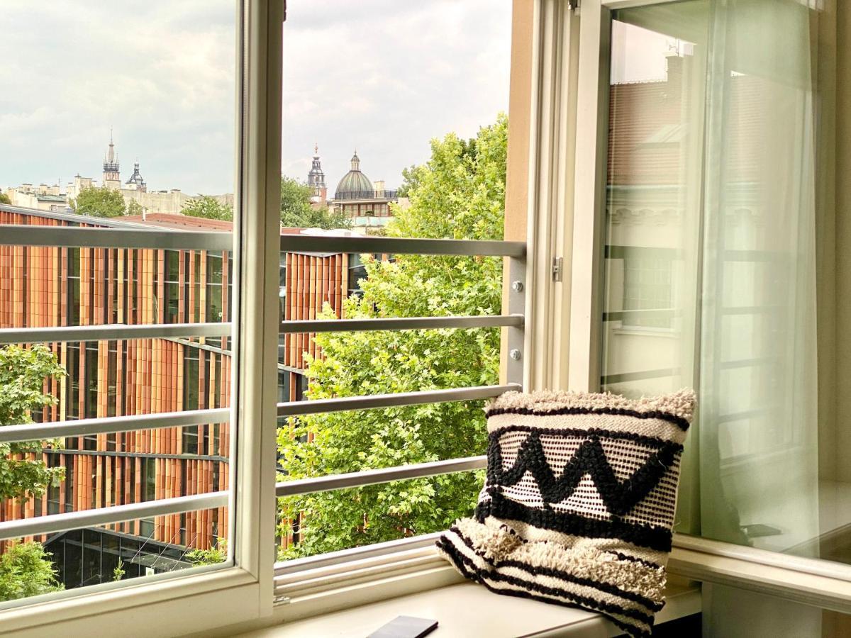 H11 Aparthotel Cracovia