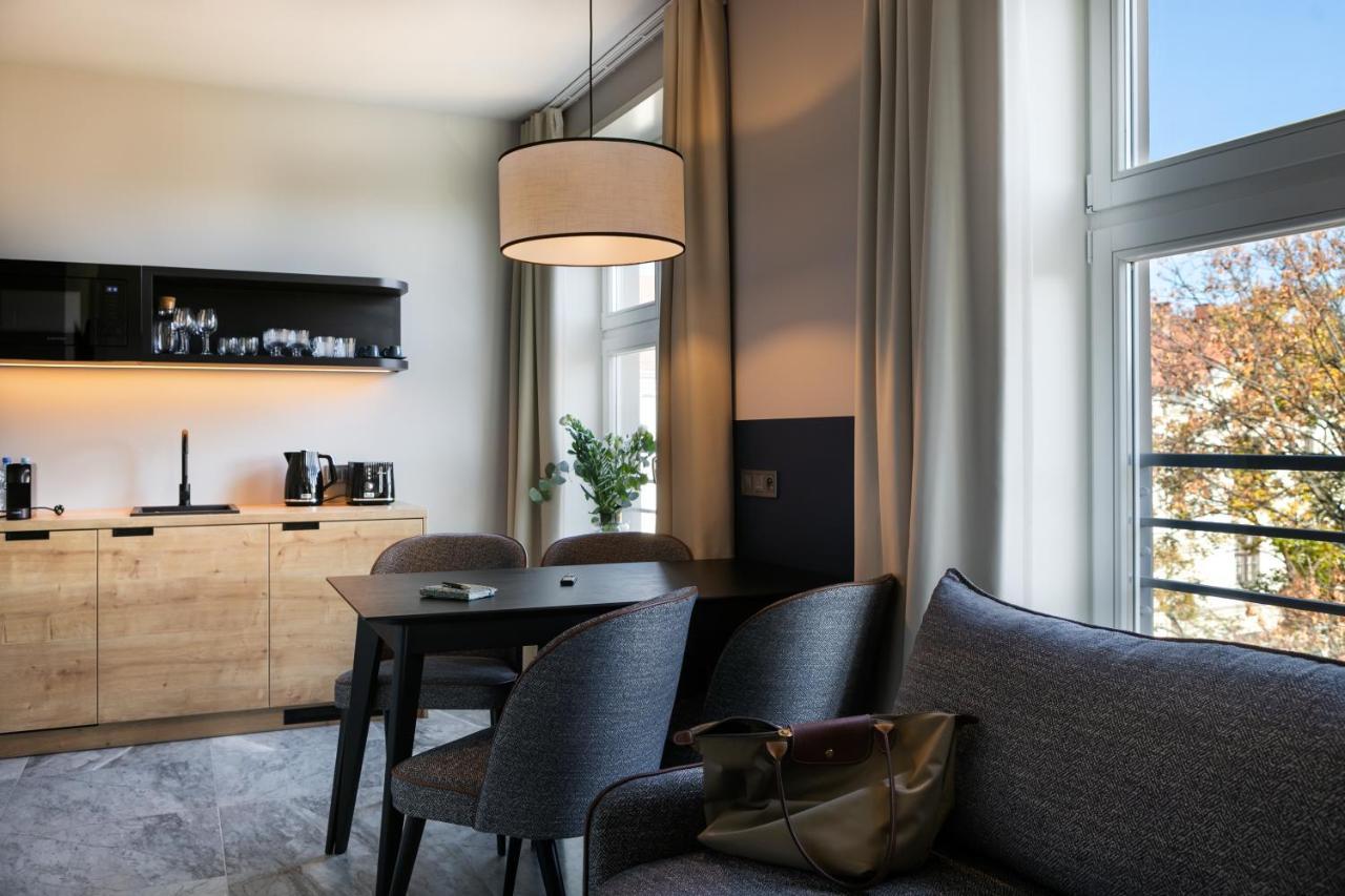 H11 Aparthotel Krakov