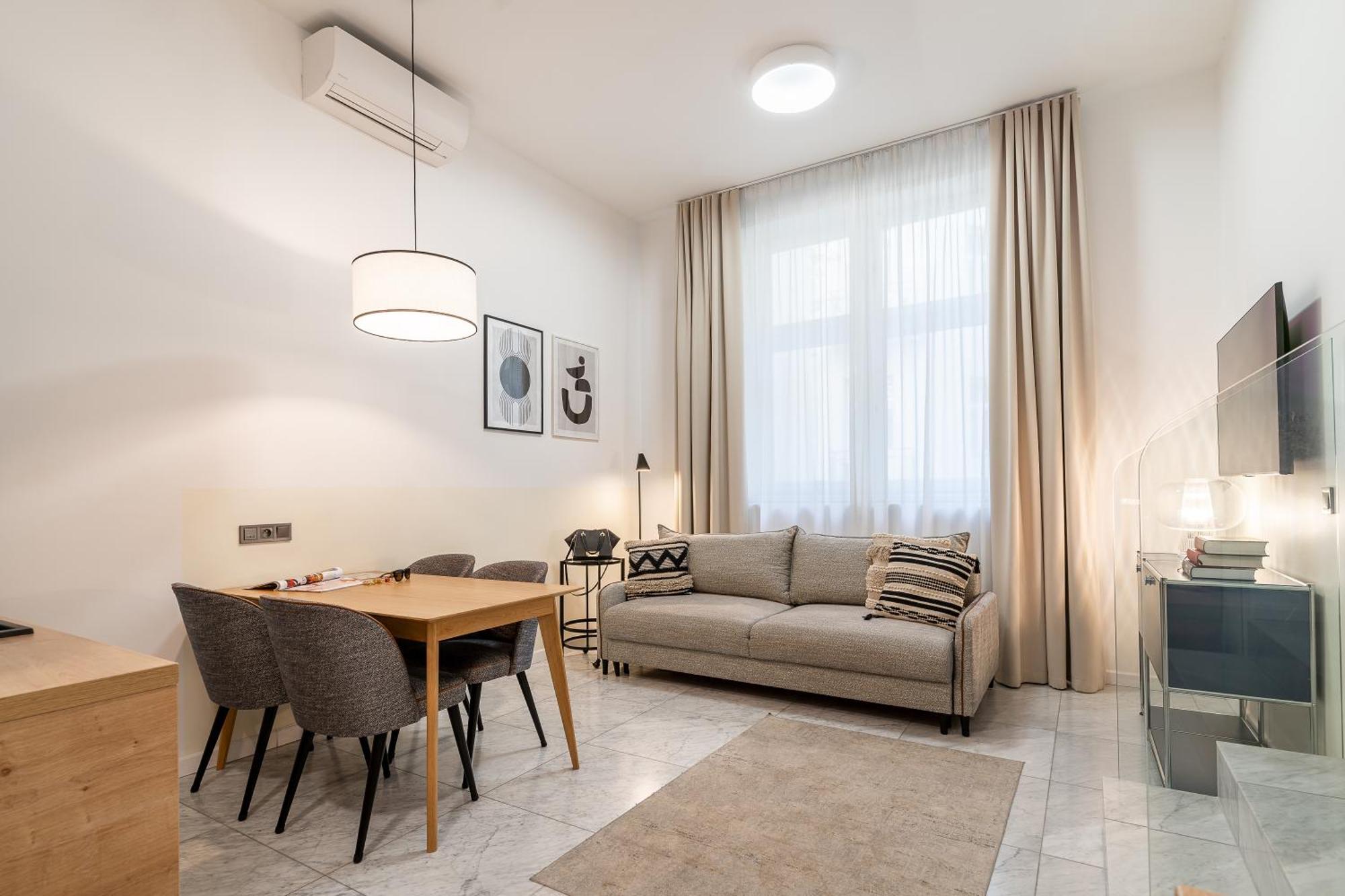 H11 Hotel apartamentowy